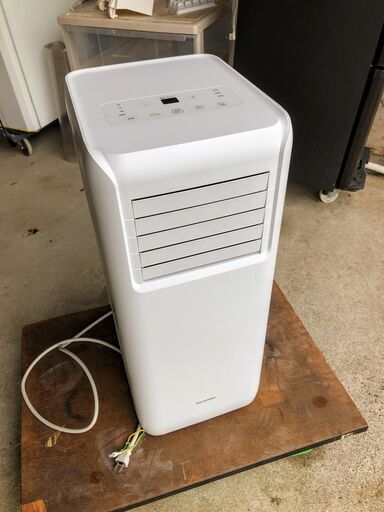 IRIS OHYAMA アイリスオーヤマ ポータブルクーラー IPA-2203G 2022年製 スポットクーラー 移動式エアコン