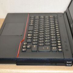 ◇格安！　ノートパソコン #123　Win11　新規インストール-//認証済み！　ACアダプタ付属!!の画像