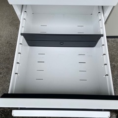 オフィス用　机 引き出しスライドレール 鍵付きの画像