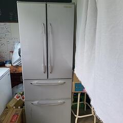 冷蔵庫、差し上げます