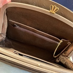 【新品未使用】オーストリッチ革製のハンドバッグ　ベージュ　昭和レトロの画像