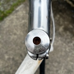 自転車 クロスバイク　フレーム以外の部品の画像