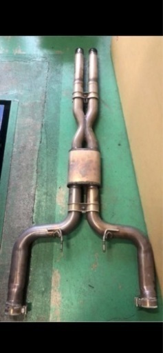 マセラティ クアトロポルテ 純正のセンターマフラー