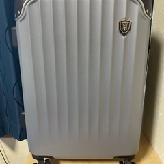予定者決まりました。キャリーケース容量40L未使用に近い　　