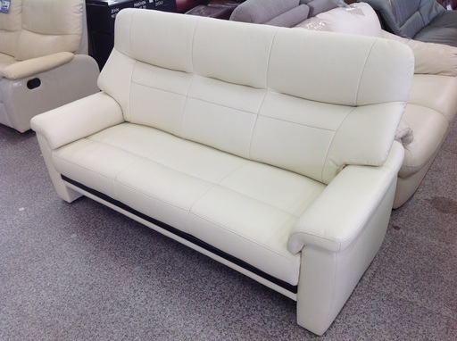 「ジモティー見た」で5％OFF！【３人掛けソファ】３人掛けソファ 美品 :ホワイト