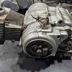 バイク　エンジン単体　スーパカブ　90cc 