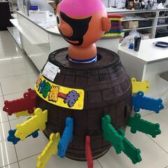 ★ジモティ割あり★  巨大黒ひげ危機一発 ダークブラウン H130×D130×W130 クリーニング済み HJ3551