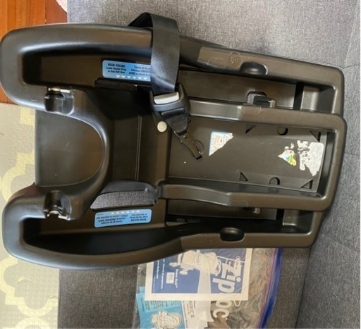 現在取引中♢GRACOカーシート付属品全揃い！ＵＳ製美品ベビーカー、バギー