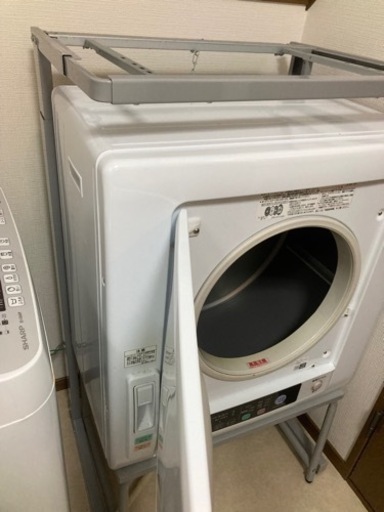 【引越し処分】HITACHI衣類乾燥機5キロ正規棚付き