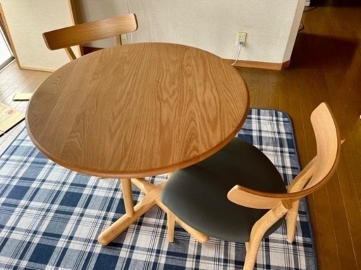 丸テーブルダイニングセット