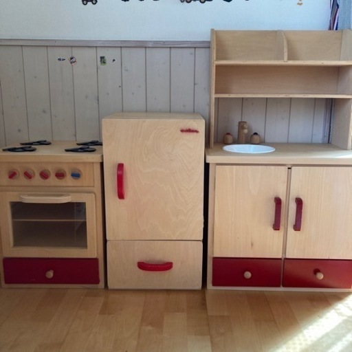 MILAN ミラン　木製おままごとキッチン Amazon.co.jp: MILAN ミラン ままごとナチュラルキッチン