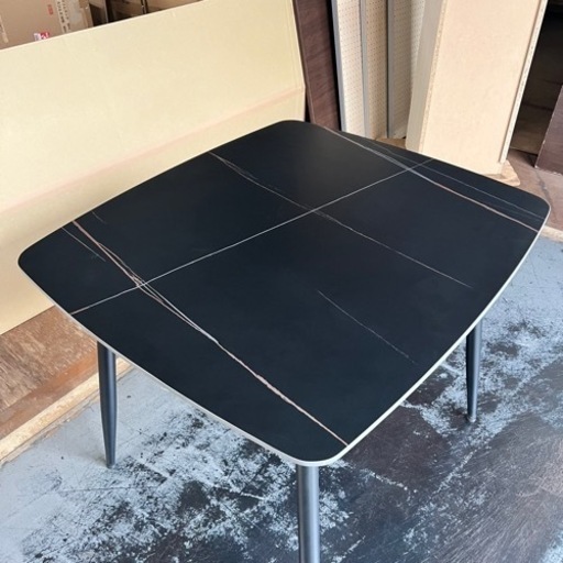 ダイニングテーブル　黒　ブラック　幅90テーブル　四角　セラミック　1点のみ　早い者勝ち