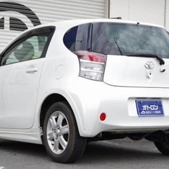 【ローン審査通過率95％！ローンお任せください！トヨタ ｉＱ 　１００Ｇ　レザーパッケージの画像
