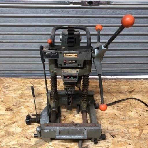 【ゆ.ec】HITACHI 日立 電気角のみ K-30A 30mm 通電動作確認済 深穴 ホゾ 大工道具 100V