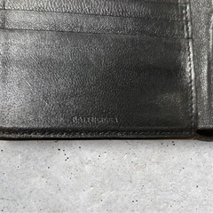 コメントで1000円引き！郵送ださらに500円引きします BALENCIAGA バレンシアガ財布