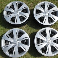 【新車取り外し】ホイール ＆ ホイールキャップ（トヨタ純正）  ４本