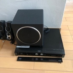 値下げ！シャープ　 ブルーレイ　　BD-HDW22   ロジクール　スピーカー　Z523セットでよろしくお願いします。の画像