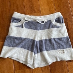 ジェピケ半ズボン
の画像