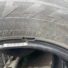 車のパーツ タイヤ、ホイールの画像