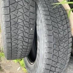 車のパーツ タイヤ、ホイールの画像