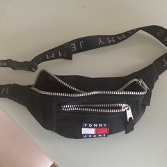 TOMMYバック