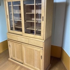 【本日中引き取りで割引あり】食器棚カリモク製