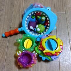 水遊び　風呂遊び　ふるい　網　人形　魚　おもちゃ　玩具　未使用の画像