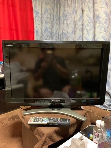 SHARP AQUOS 26型　2011年製　テレビ