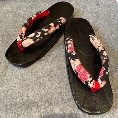 【中古】下駄  草履 ブラック 花柄 浴衣 着物