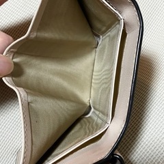 FURLA 三つ折り
財布の画像