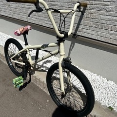 自転車 マウンテンバイクの画像