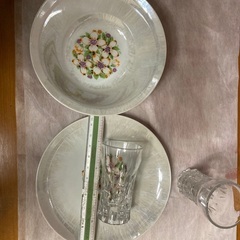 受け渡し6/28まで　食器