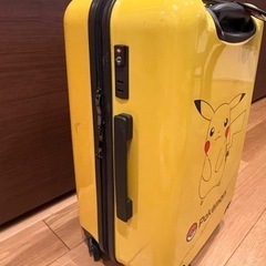 ポケモン　キャリーケース　3泊から5泊用の画像