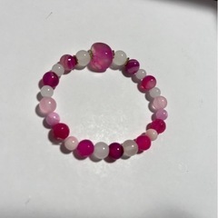 アクセサリー　ピンク天然石　
