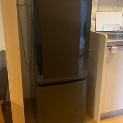 決まりました　三菱 冷蔵庫 ボトム冷凍室 右開き 146L MR...