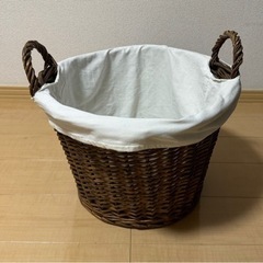 藤カゴ（大ぶり）　