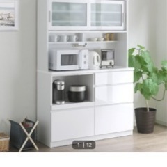 ニトリ　鏡面仕様のキッチンボード　幅120cm