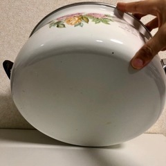 ホーロー両手鍋　昭和レトロの画像