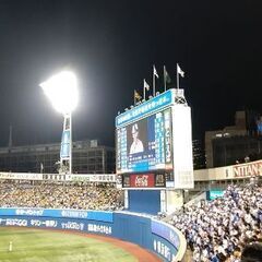 7月20日神宮球場　レフトスタンド観戦 - スポーツ