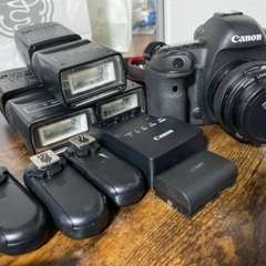 Canon 5Dmark4 カメラ本体　レンズ　ストロボ