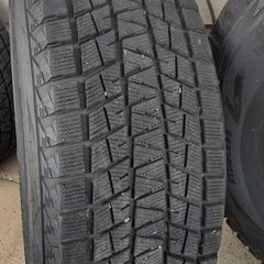 ハイラックスサーフ　スタッドレス　値下げの画像
