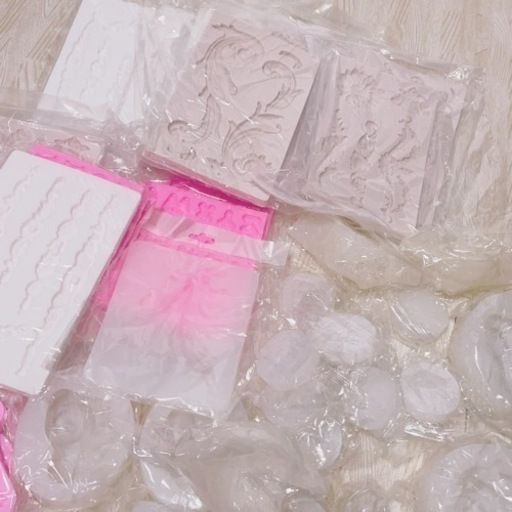 D1041 シリコンモールド 50個 まとめ 卸 仕入れ 大量 ライン レジン