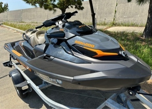 ジェットスキー　トレーラー　シードゥー　GTX