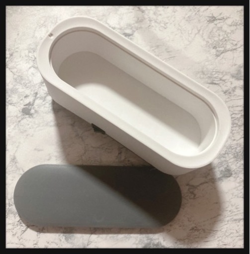 ご購入者様決定꒰未使用꒱お水で簡単 小型超音波洗浄機  簡単操作 白灰色 メガネ宝石クリーナー