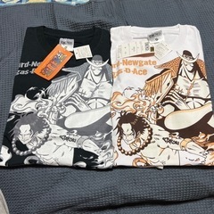 ワンピースキャラクター　
メンズTシャツ 