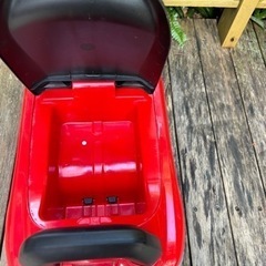 子供用車の画像