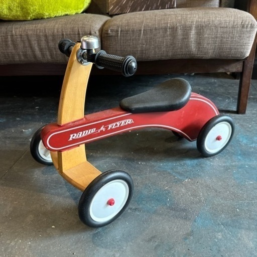 値引きです。RADIO FLYERの3点セット