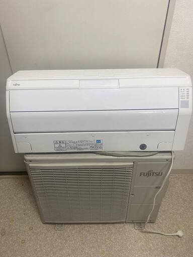 (本体＋工事）FUJITSU AS -R22E-W 2016年製（6〜8畳用)