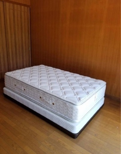 シモンズ　セミダブルベッド　フレーム