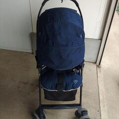 COMBIベビーカーディズニーの画像